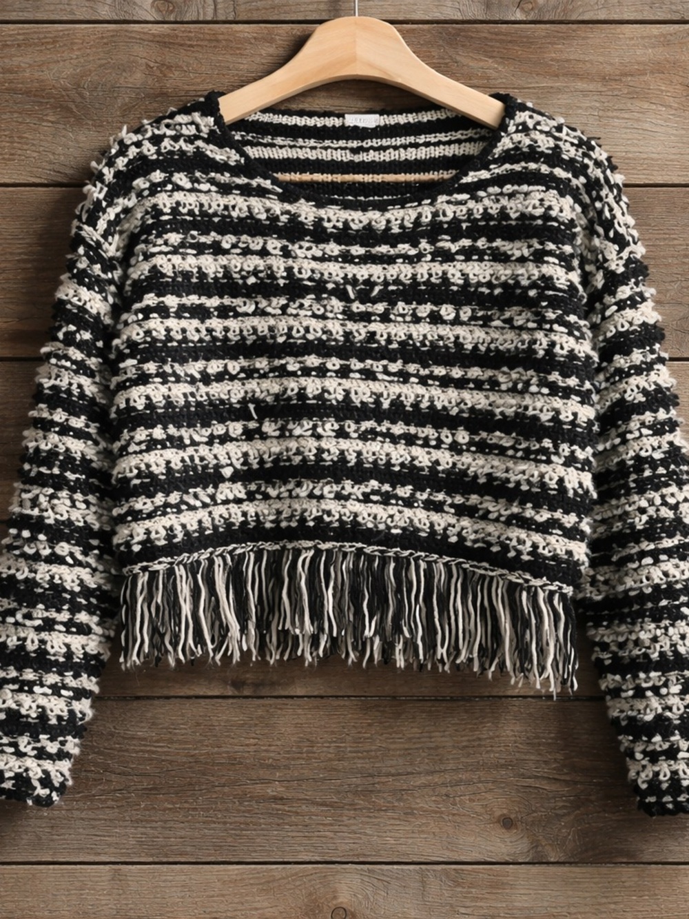 Storia Loop Knit Shaggy Black & Cream Striped Fringe Cropped Sweater Oversized S